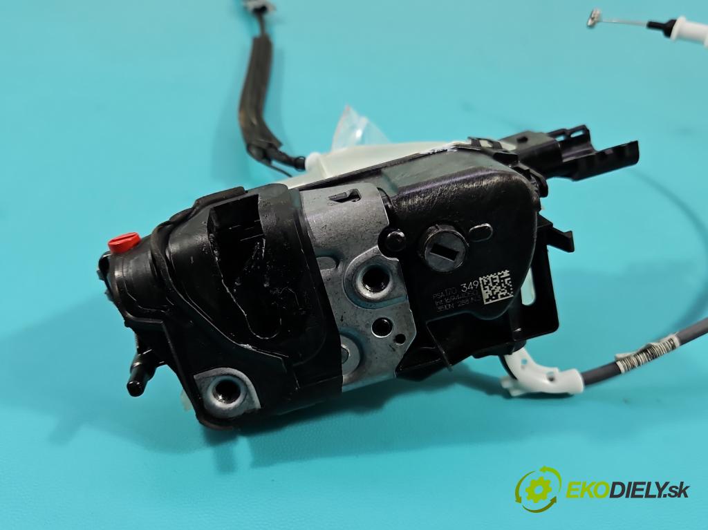 Citroen C5 Aircross 17-25 1.2 T 131 HP manual 96 kW 1199 cm3 5- zámok zadné ľavý 170349