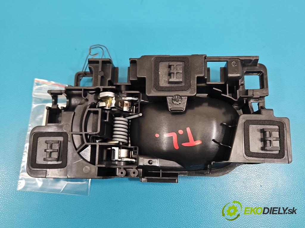 Citroen C5 Aircross 17-25 1.2 T 131 HP manual 96 kW 1199 cm3 5- rukoväť uvnitř: zadné ľavé 98298152