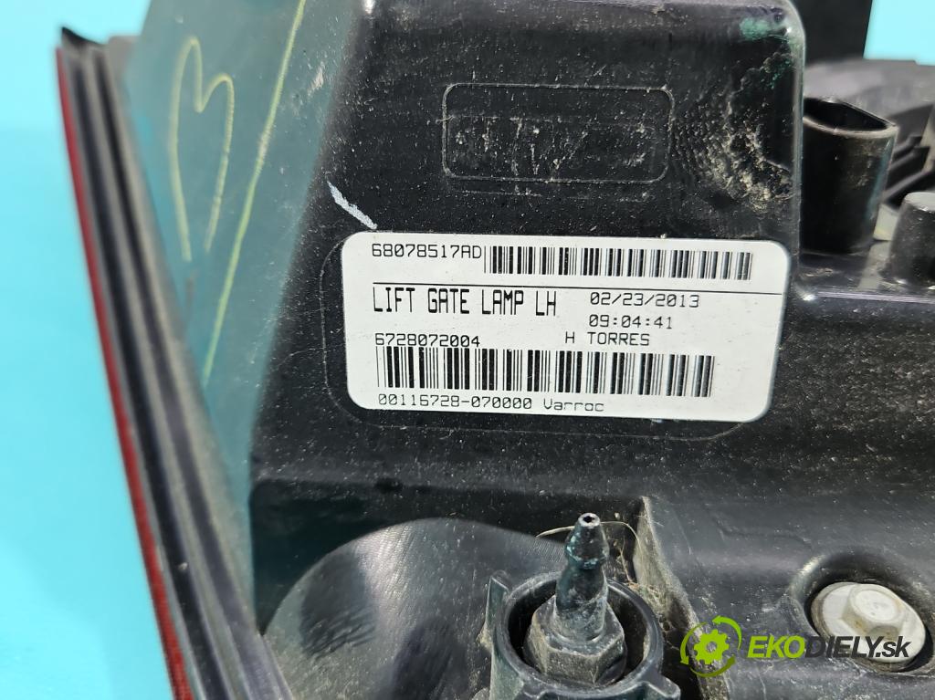 Fiat Freemont 2.0 jtd 170 HP manual 125 kW 1956 cm3 5- svetlo / reflektor zadné ľavé 68078517AD (Kľučka dverí ostatné)