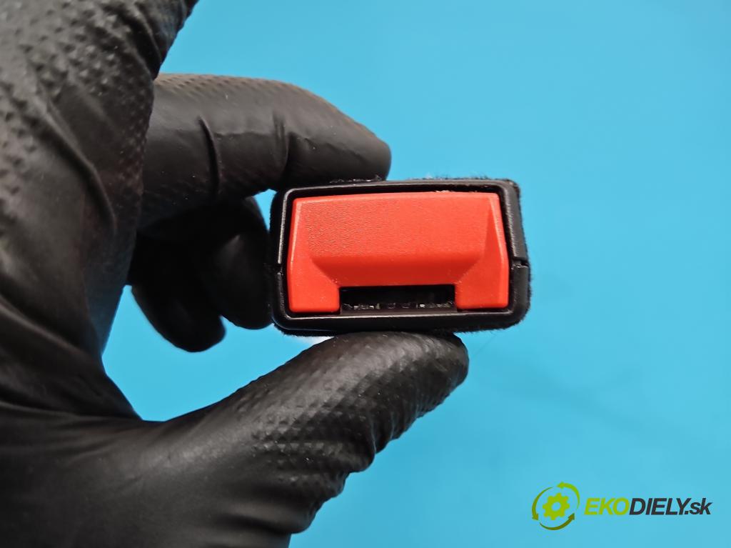 Citroen C5 Aircross 17-25 1.2 T 131 HP manual 96 kW 1199 cm3 5- pas bezpečnosť: predné pravý 9809502477