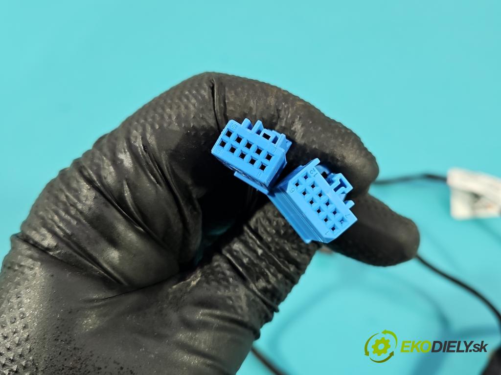 Mercedes E W213 2016-2023 2.0 CDI 194KM automatic 143 kW 1950 cm3 4- Balíček: dveře zadní pravých A2135407744