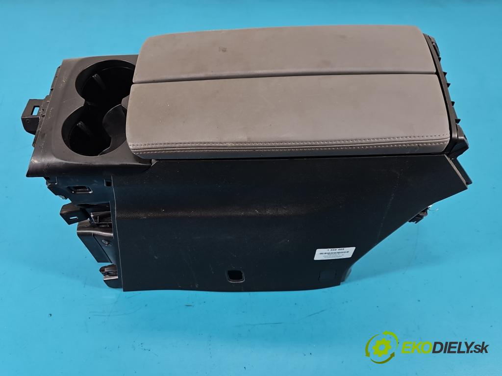 Citroen C5 Aircross 17-25 1.2 T 131 HP manual 96 kW 1199 cm3 5- operadlo 9822259280 (Lakťová opierka)