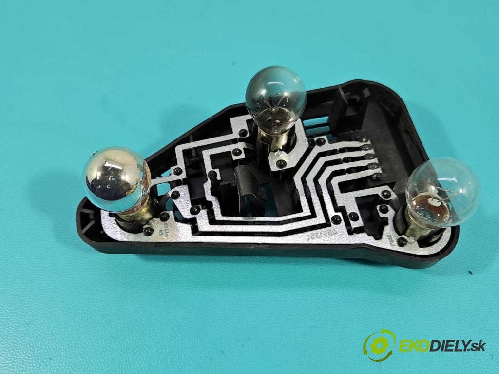 Bmw X3 E83 2003-2010 2.0d 150 hp manual 110 kW 1995 cm3 5- světlo zadní levé 3418439 (Klika dveří ostatní)