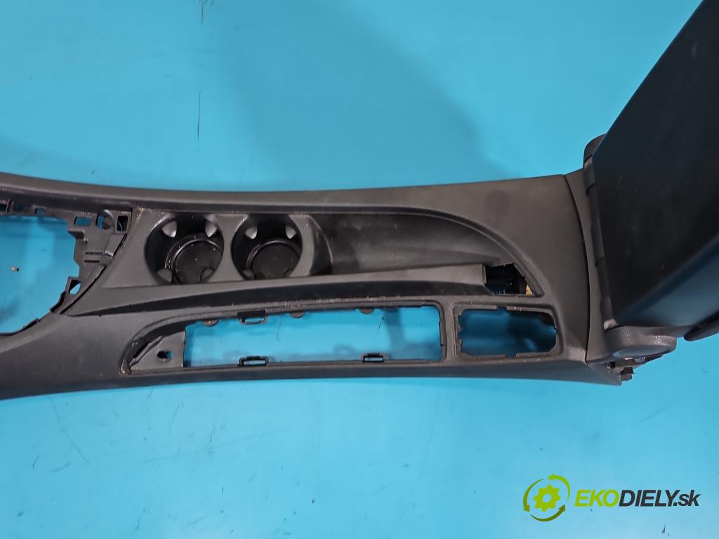 Bmw 1 E87 2004-2011 2.0d 150 HP manual 110 kW 1995 cm3 5- operadlo  (Lakťová opierka)