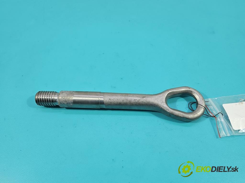 Mercedes E W213 2016-2023 2.0 CDI 194KM: automatic 143 kW 1950 cm3 4- uchyt