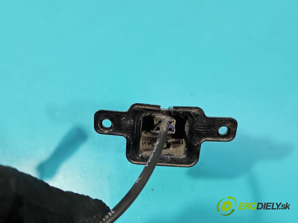 Mercedes E W213 2016-2023 2.0 CDI 194KM: automatic 143 kW 1950 cm3 4- Kamera predné A0009056306