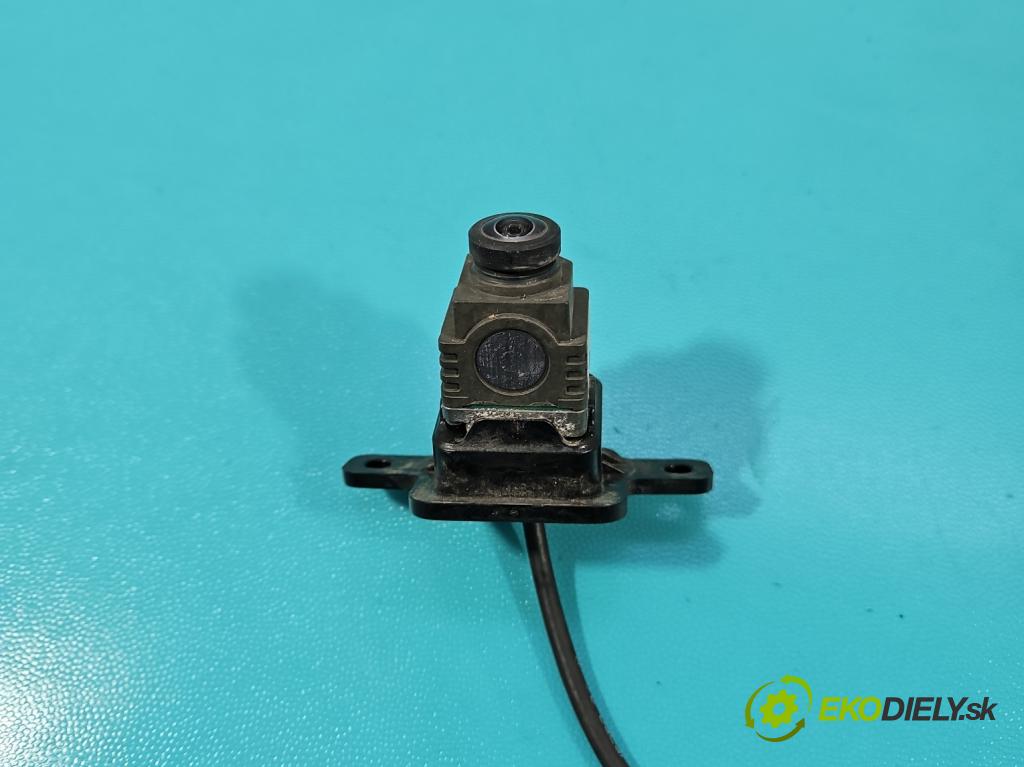 Mercedes E W213 2016-2023 2.0 CDI 194KM: automatic 143 kW 1950 cm3 4- Kamera predné A0009056306