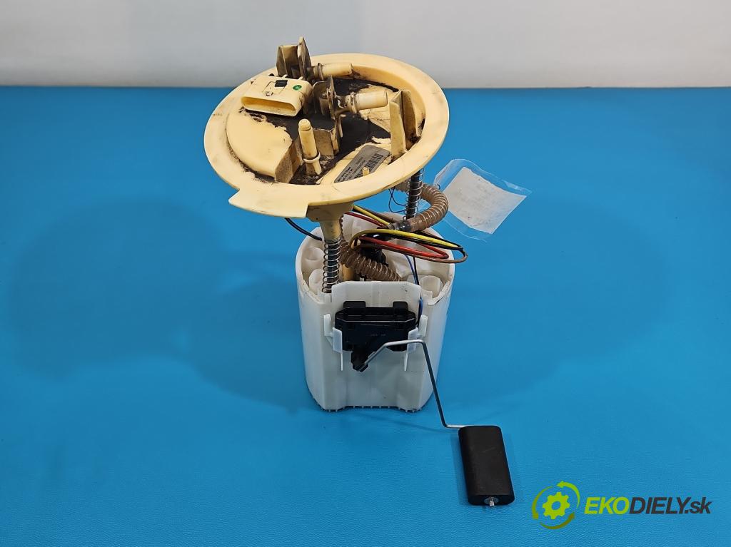 Mercedes B W246  2011-2018 2.1 cdi 136hp automatic 100 kW 2143 cm3 5- čerpadlo paliva A2464701494