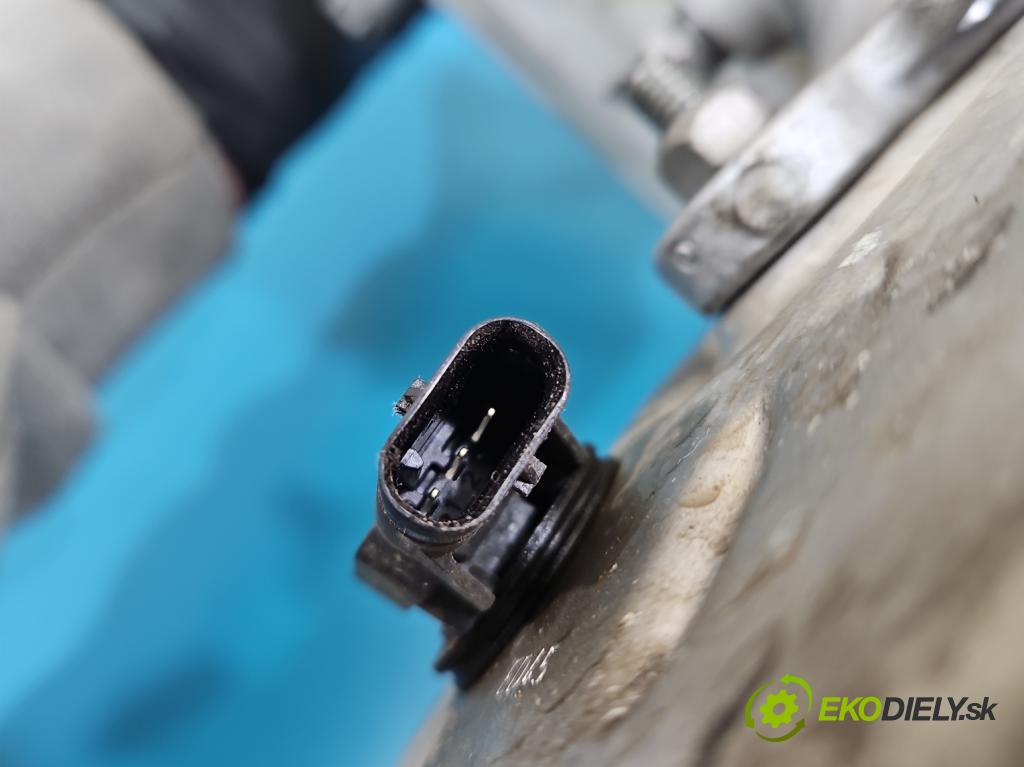 Mercedes B W246  2011-2018 2.1 cdi 136hp automatic 100 kW 2143 cm3 5- servo posilovač A2464301230