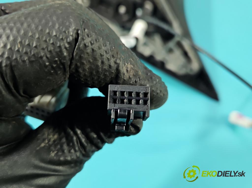 Mercedes E W213 2016-2023 2.0 CDI 194KM automatic 143 kW 1950 cm3 4- zpětné zrcátko pravé A2139054201 (Klika dveří ostatní)