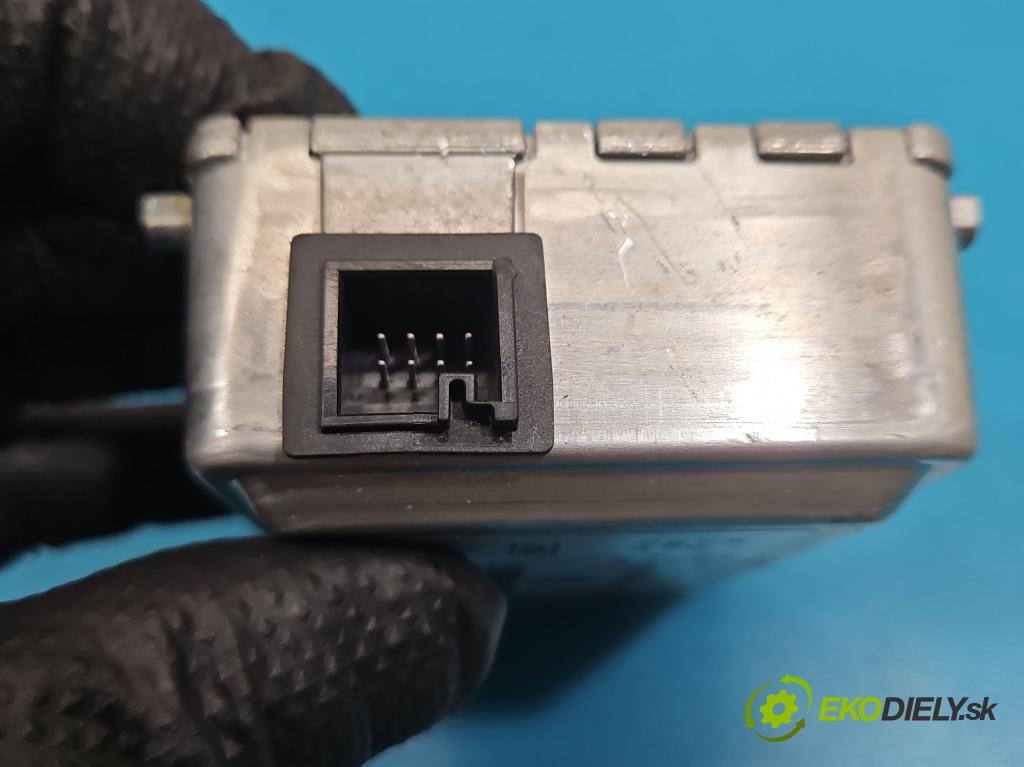 Mercedes B W246  2011-2018 2.1 cdi 136 HP automatic 100 kW 2143 cm3 5- Kamera predné A0009007607