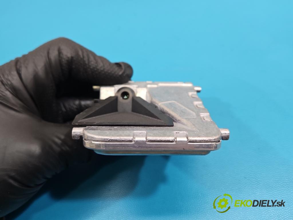 Mercedes B W246  2011-2018 2.1 cdi 136 HP automatic 100 kW 2143 cm3 5- Kamera predné A0009007607