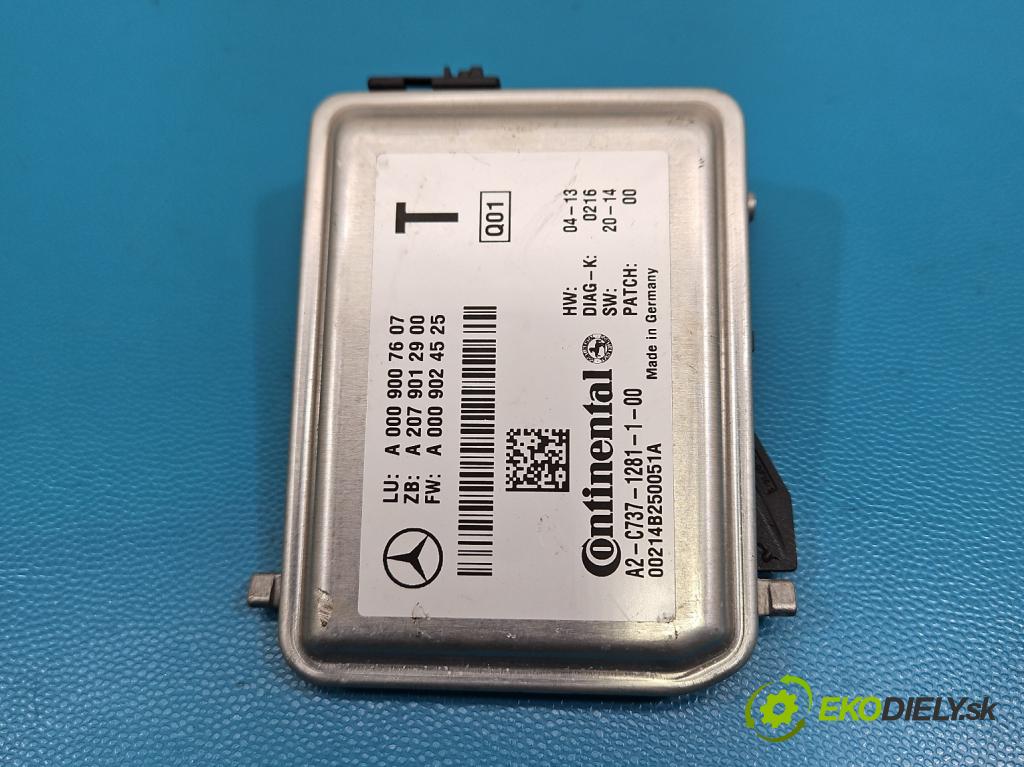 Mercedes B W246  2011-2018 2.1 cdi 136 HP automatic 100 kW 2143 cm3 5- Kamera predné A0009007607