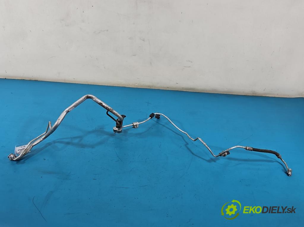 Mercedes B W246  2011-2018 2.1 cdi 136hp automatic 100 kW 2143 cm3 5- trubka klíma A2468302615