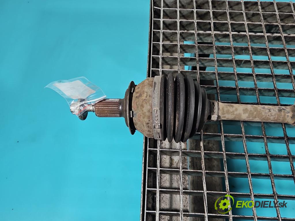 Mercedes B W246  2011-2018 2.1 cdi 136 HP automatic 100 kW 2143 cm3 5- poloos predné pravé A2463600274