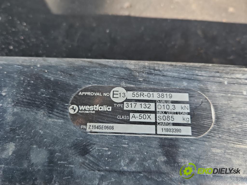 Skoda Octavia III 2013- 2.0 TSI 190 HP automatic 140 kW 1984 cm3 5- Hák: vlečení:  (Ťažné zariadenie)