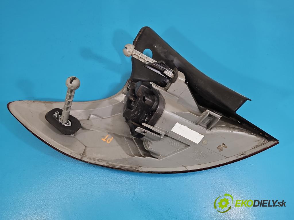 Renault Megane III 2008-2016 1.6 16V 110 HP manual 81 kW 1598 cm3 5- svetlo / reflektor zadné pravé 265500007R (Kľučka dverí ostatné)