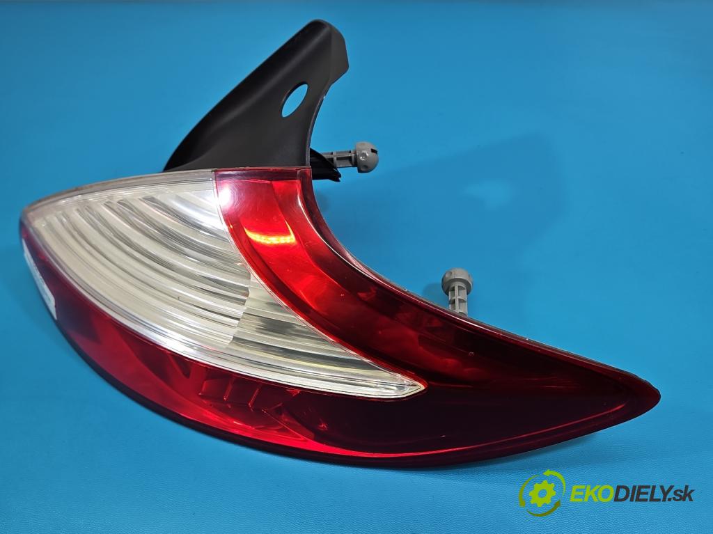 Renault Megane III 2008-2016 1.6 16V 110 HP manual 81 kW 1598 cm3 5- svetlo / reflektor zadné pravé 265500007R (Kľučka dverí ostatné)