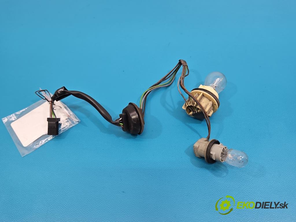 Renault Megane III 2008-2016 1.6 16V 110 HP manual 81 kW 1598 cm3 5- Zväzok: ostatné 1379658