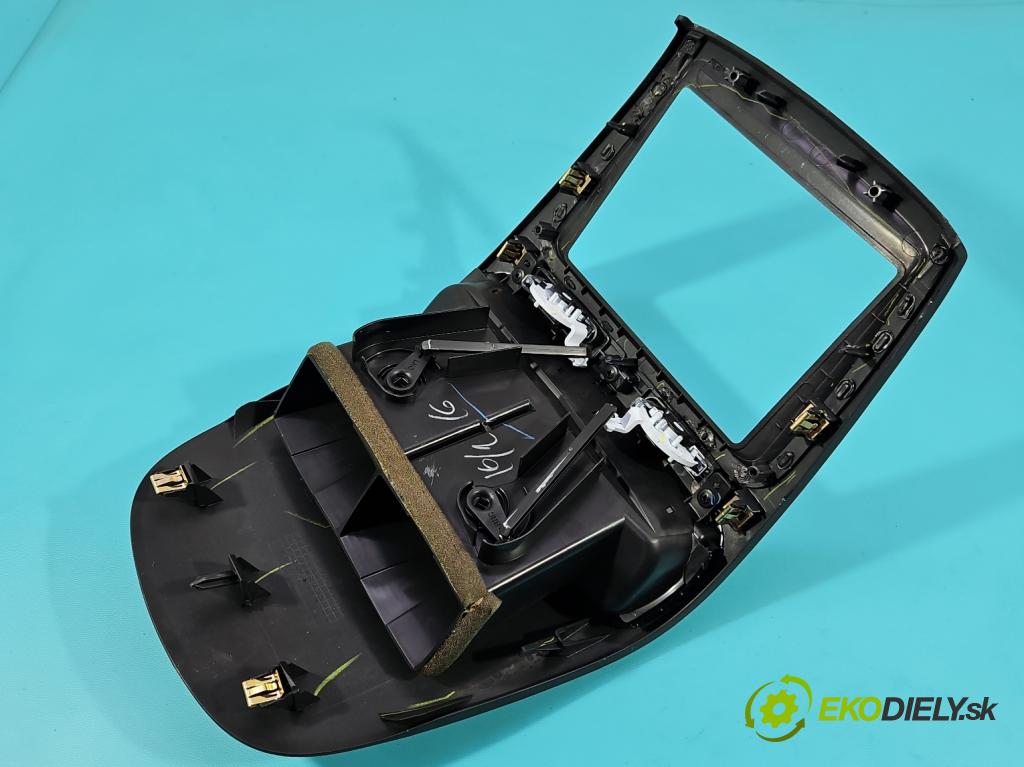 Fiat Freemont 2.0 jtd 170 HP manual 125 kW 1956 cm3 5- Rám: rádio: 3000035LT