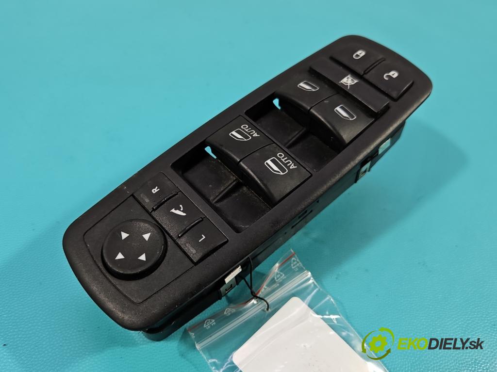 Fiat Freemont 2.0 jtd 170 HP manual 125 kW 1956 cm3 5- prepínač okien spätných zrkadiel 68139806AB