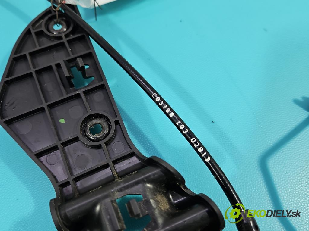 Fiat Freemont 2.0 jtd 170 HP manual 125 kW 1956 cm3 5- zámok predné ľavý P04589913AE