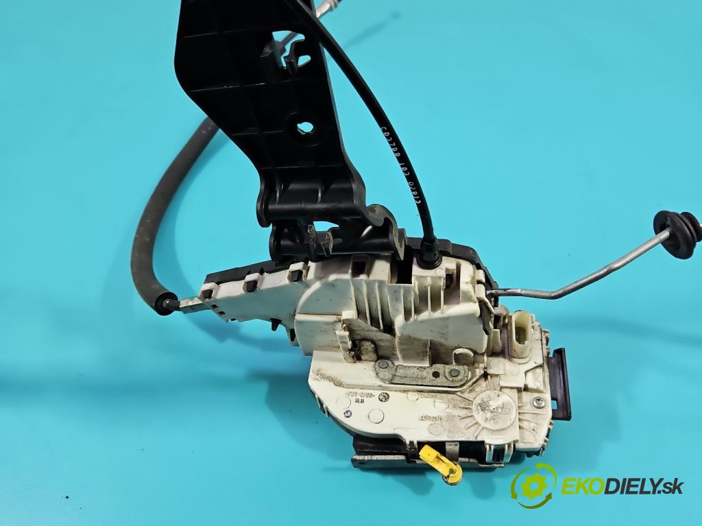 Fiat Freemont 2.0 jtd 170 HP manual 125 kW 1956 cm3 5- zámok predné ľavý P04589913AE