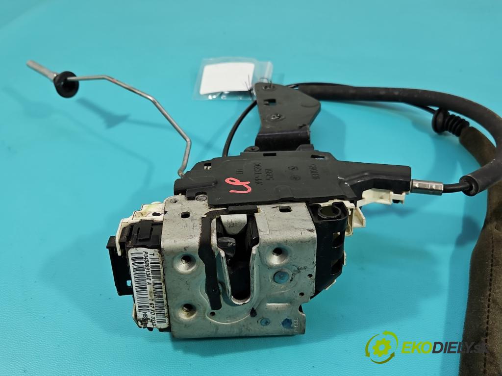 Fiat Freemont 2.0 jtd 170 HP manual 125 kW 1956 cm3 5- zámok predné ľavý P04589913AE