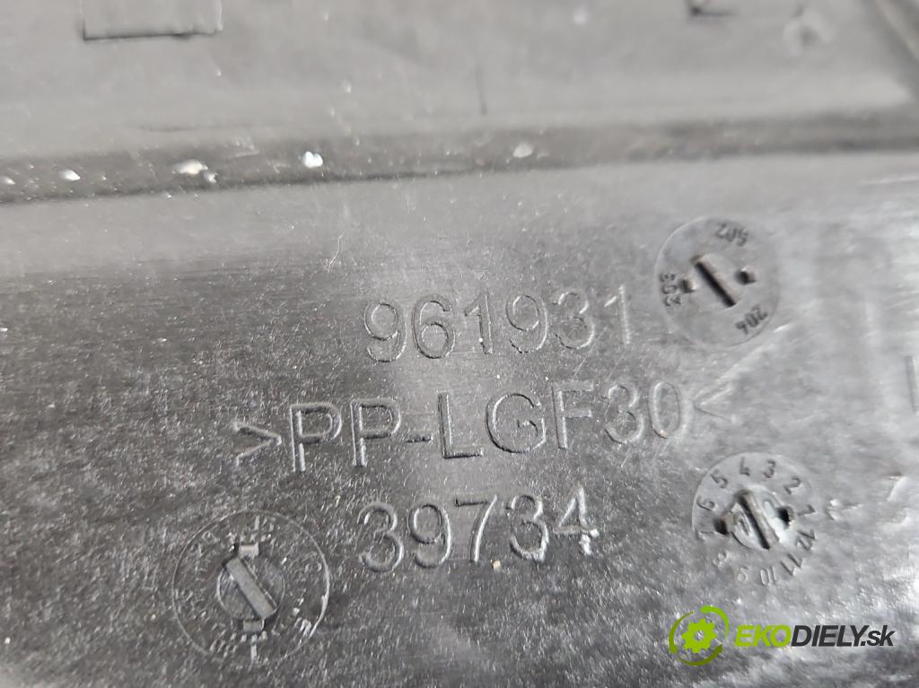 Fiat Freemont 2.0 jtd 170 HP manual 125 kW 1956 cm3 5- mechanizmus okna predné ľavý 121017