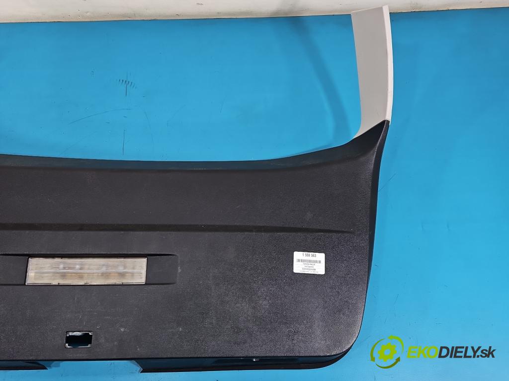 Fiat Freemont 2.0 jtd 170 HP manual 125 kW 1956 cm3 5- Čalounictví: kufrové dvere 1BE54DX9AC