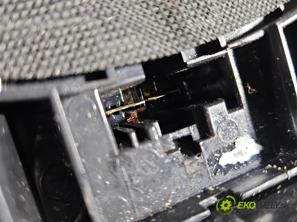 Bmw 1 E87 2004-2011 2.0d 150 HP manual 110 kW 1995 cm3 5- reproduktory komplet 6954871