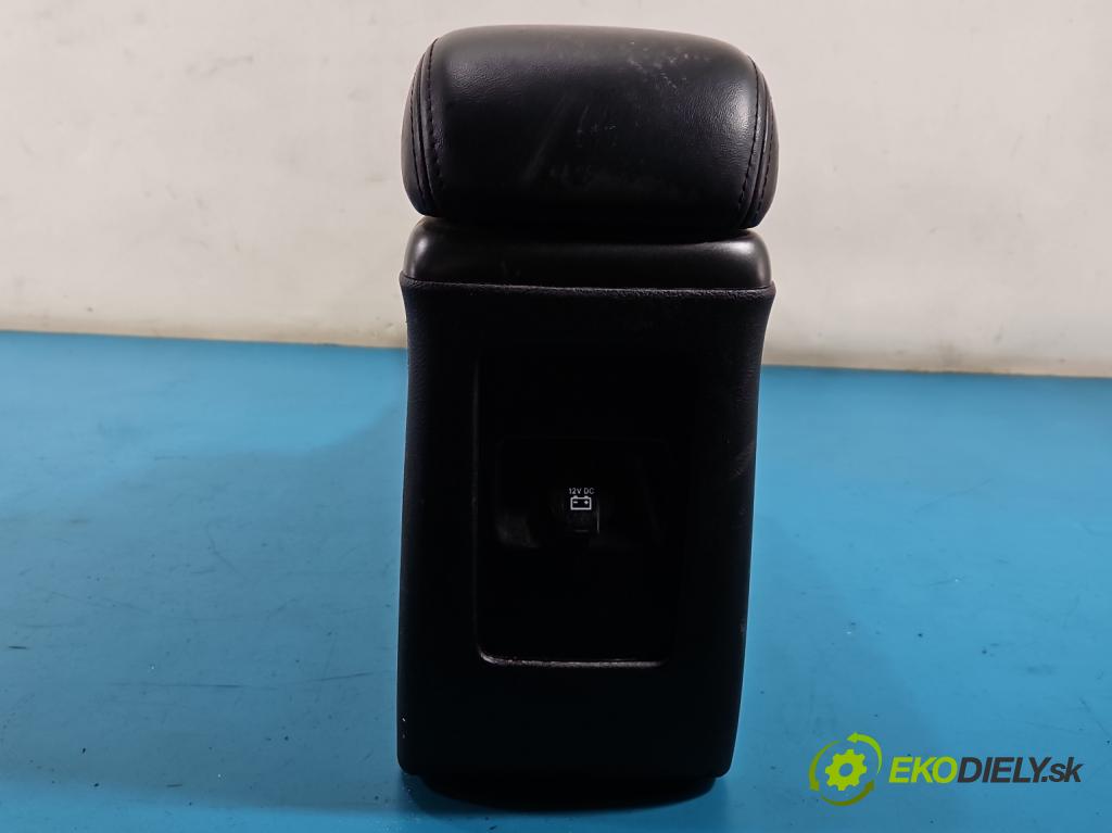 Fiat Freemont 2.0 jtd 170 HP manual 125 kW 1956 cm3 5- operadlo 5AEAAD140 (Lakťová opierka)