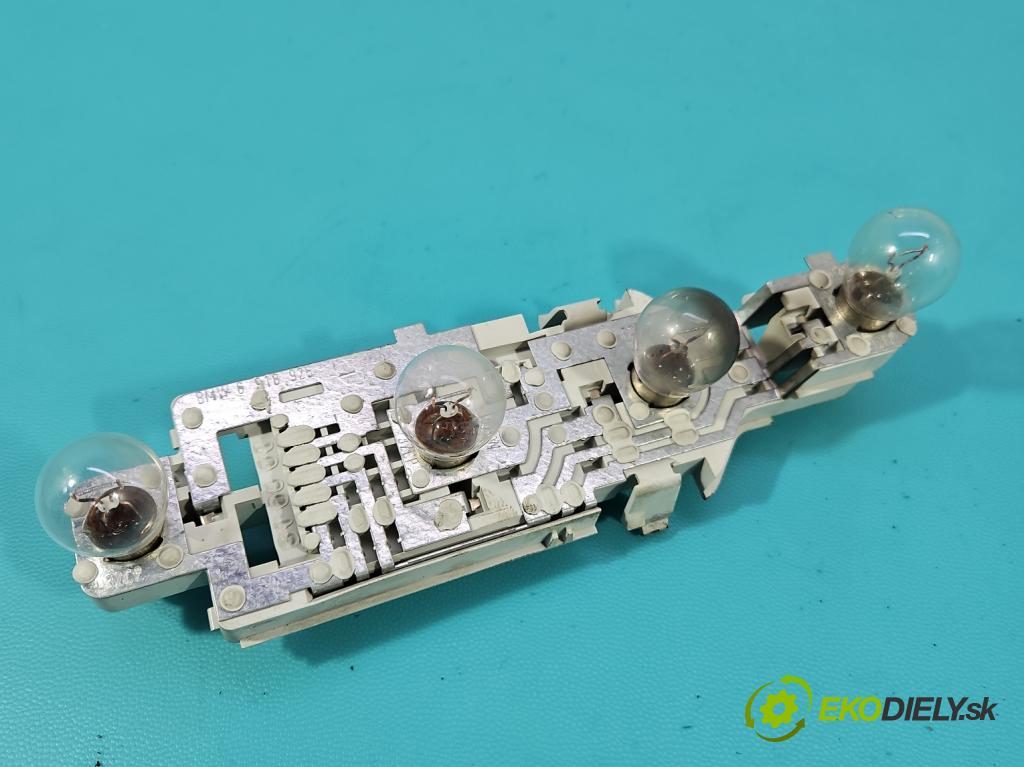 Bmw 3 E46 1998-2007 1.8 16V 116 hp manual 85 kW 1796 cm3 3- světlo zadní levé 69202379 (Klika dveří ostatní)