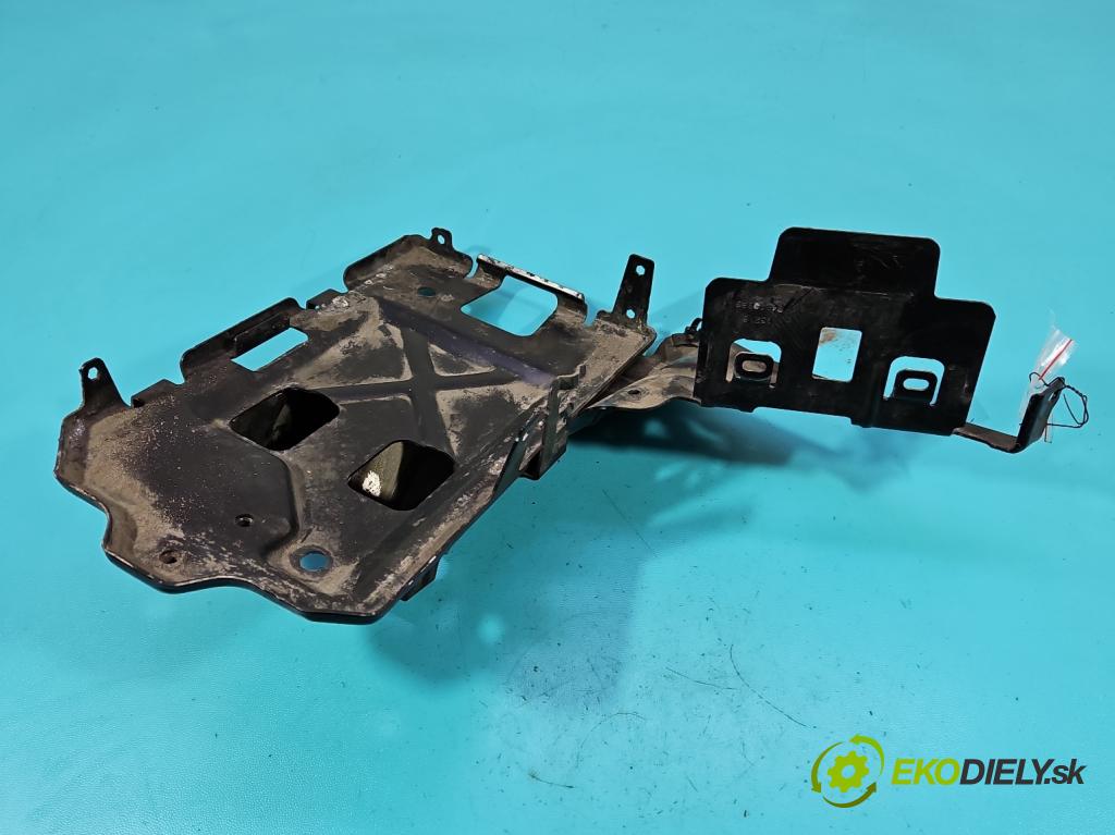 Opel Insignia B 2017-2022 2.0 T 260 hp automatic 191 kW 1998 cm3 5- Upevnění: 84221668