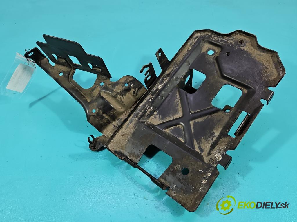 Opel Insignia B 2017-2022 2.0 T 260 hp automatic 191 kW 1998 cm3 5- Upevnění: 84221668