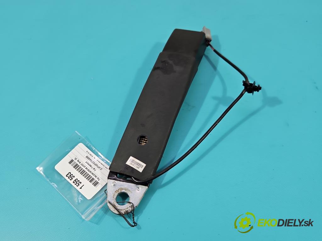 Fiat Freemont 2.0 jtd 170 HP manual 125 kW 1956 cm3 5- pas bezpečnosť: predné ľavý