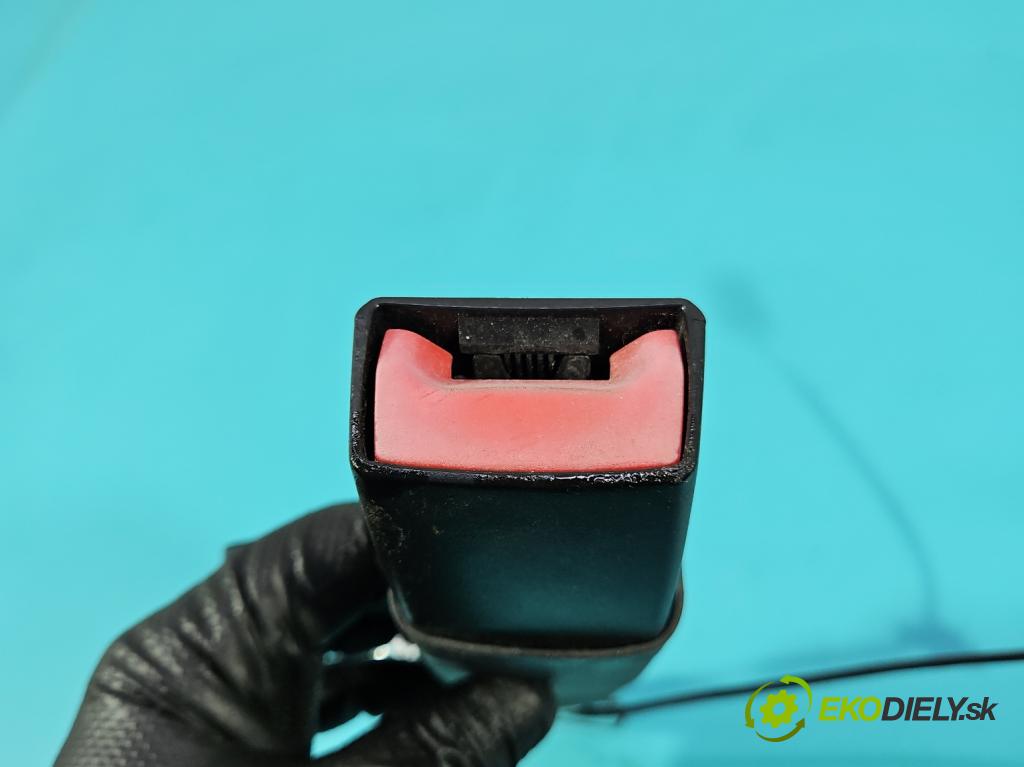 Fiat Freemont 2.0 jtd 170 HP manual 125 kW 1956 cm3 5- pas bezpečnosť: predné ľavý