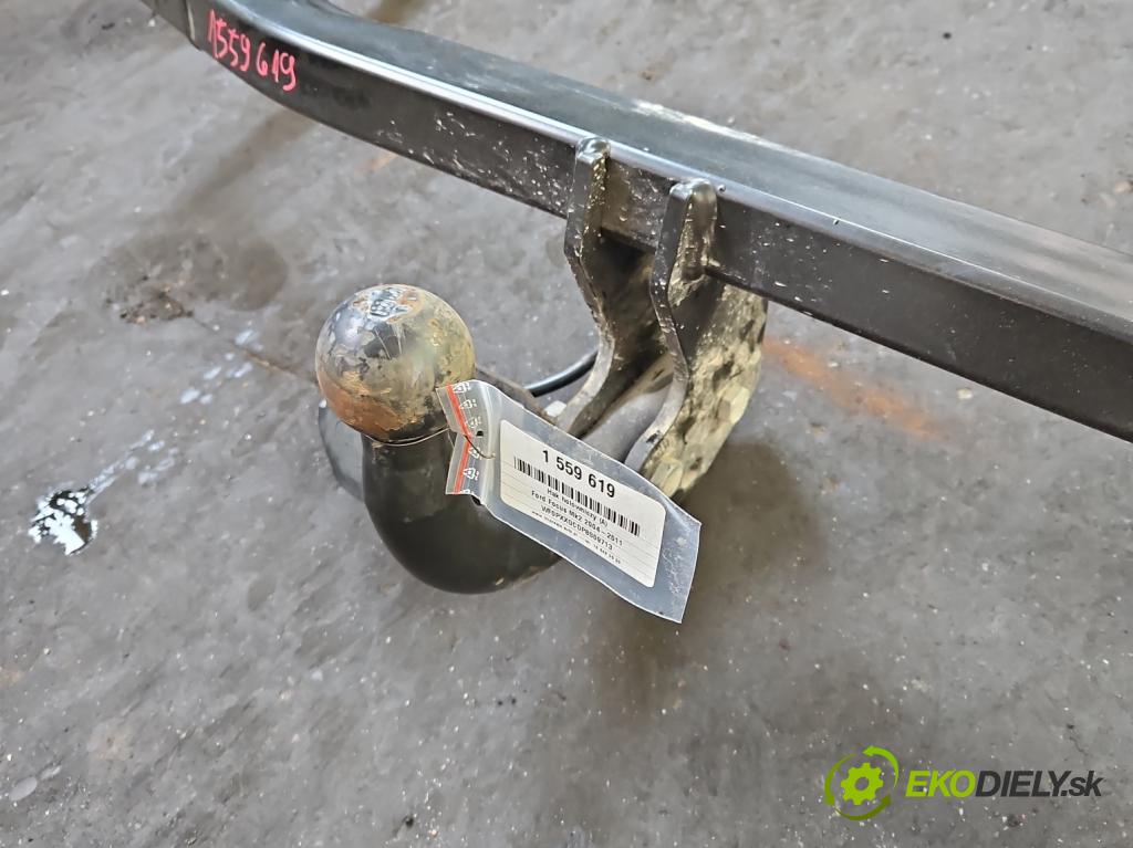 Ford Focus Mk2 2004-2011 1.6 tdci 109 HP manual 80 kW 1560 cm3 5- Hák: vlečení:  (Ťažné zariadenie)