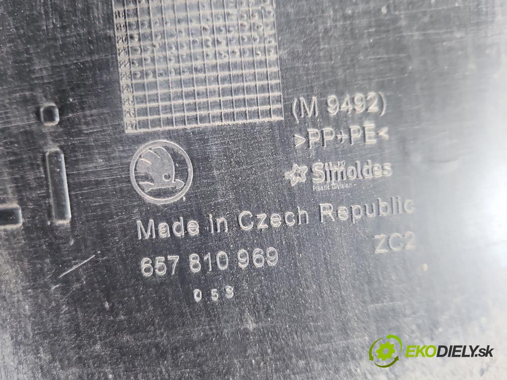 Skoda Scala 2019- 1.5 TSI 150 HP manual 110 kW 1498 cm3 5- Blatník: zadné ľavé 657810969