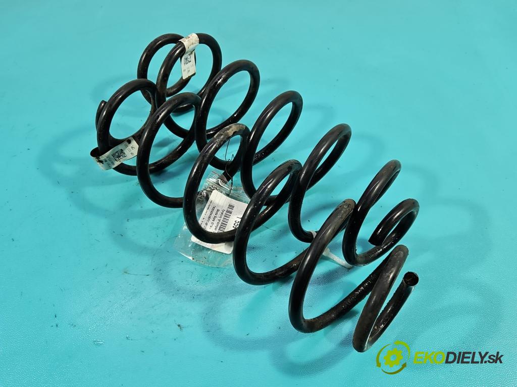 Skoda Scala 2019- 1.5 TSI 150 HP manual 110 kW 1498 cm3 5- Pružiny: zadné komplet 2Q0511121