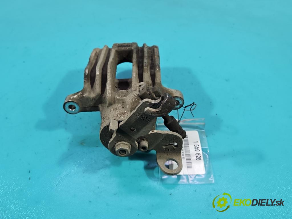 Skoda Scala 2019- 1.5 TSI 150 HP manual 110 kW 1498 cm3 5- brzdič zadné ľavý  (Kľučka dverí ostatné)