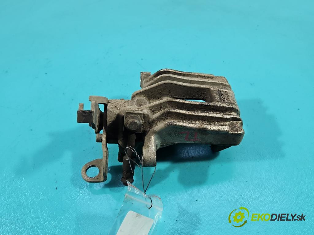 Skoda Scala 2019- 1.5 TSI 150 HP manual 110 kW 1498 cm3 5- brzdič zadné ľavý  (Kľučka dverí ostatné)