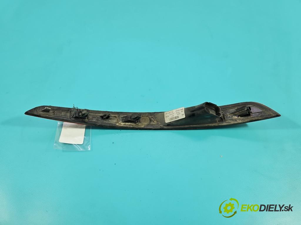 Skoda Scala 2019- 1.5 TSI 150 HP manual 110 kW 1498 cm3 5- Odraz: 657945702