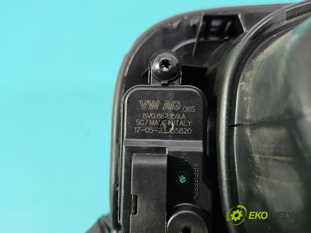 Skoda Scala 2019- 1.5 TSI 150 hp manual 110 kW 1498 cm3 5- Klapka nalévání paliva  (Klika dveří ostatní)