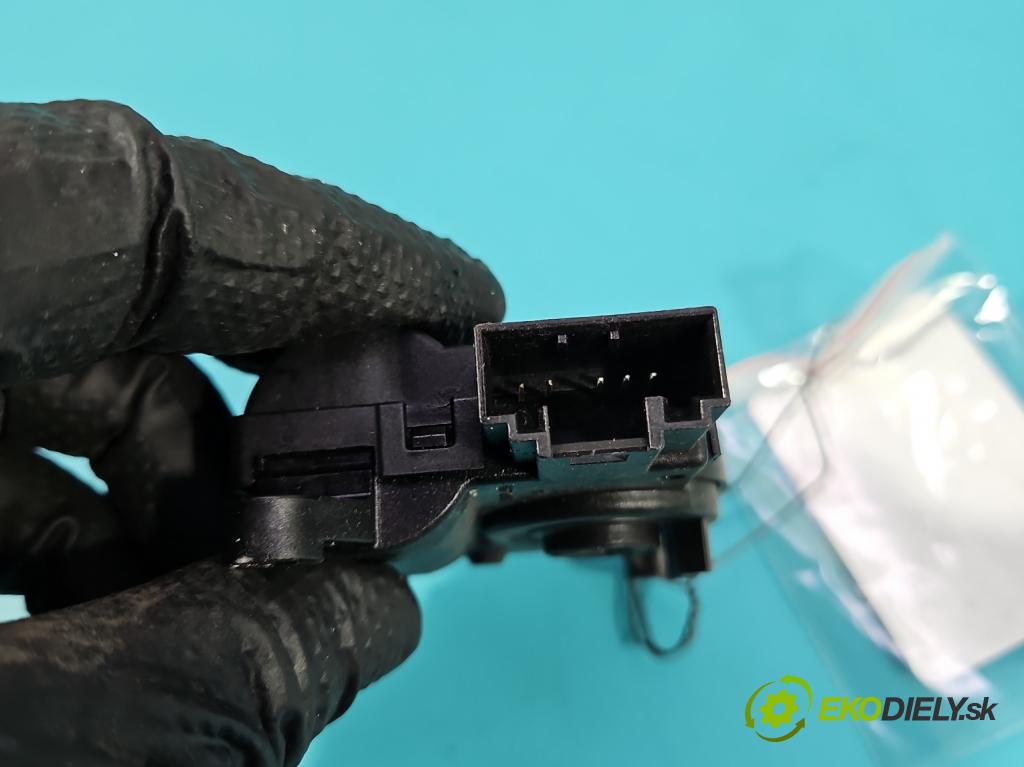 Skoda Scala 2019- 1.5 TSI 150 hp manual 110 kW 1498 cm3 5- motorek topení 2Q0907511E