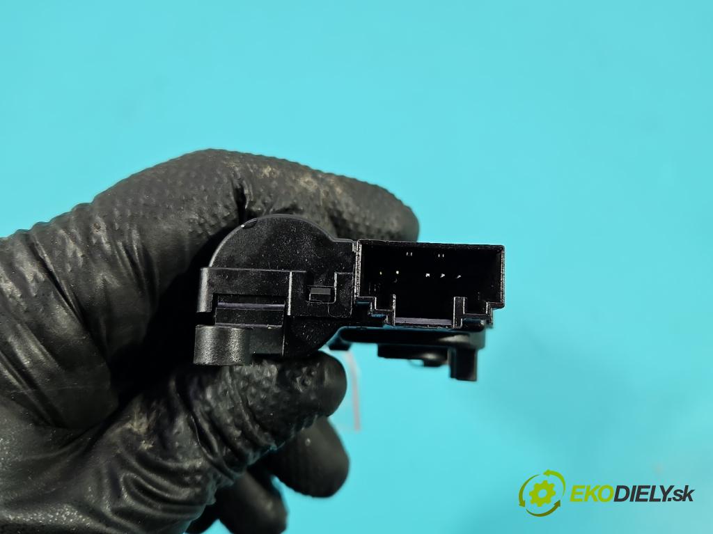 Skoda Scala 2019- 1.5 TSI 150 HP manual 110 kW 1498 cm3 5- motor: kúrenia 2Q0907511E