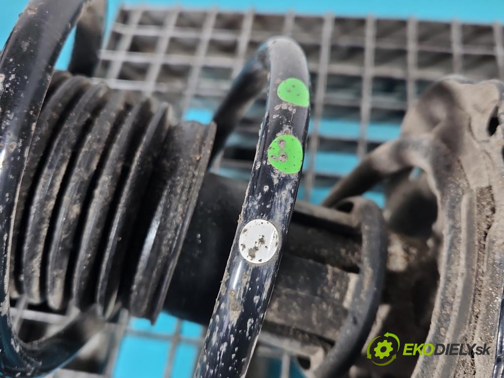 Skoda Scala 2019- 1.5 TSI 150 HP manual 110 kW 1498 cm3 5- pružina predné 2Q0411105