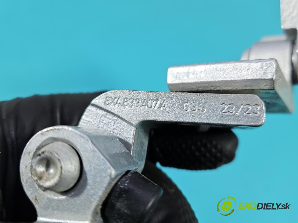 Skoda Scala 2019- 1.5 TSI 150 HP manual 110 kW 1498 cm3 5- Závěs: dvere predné ľavý 8X4833407A