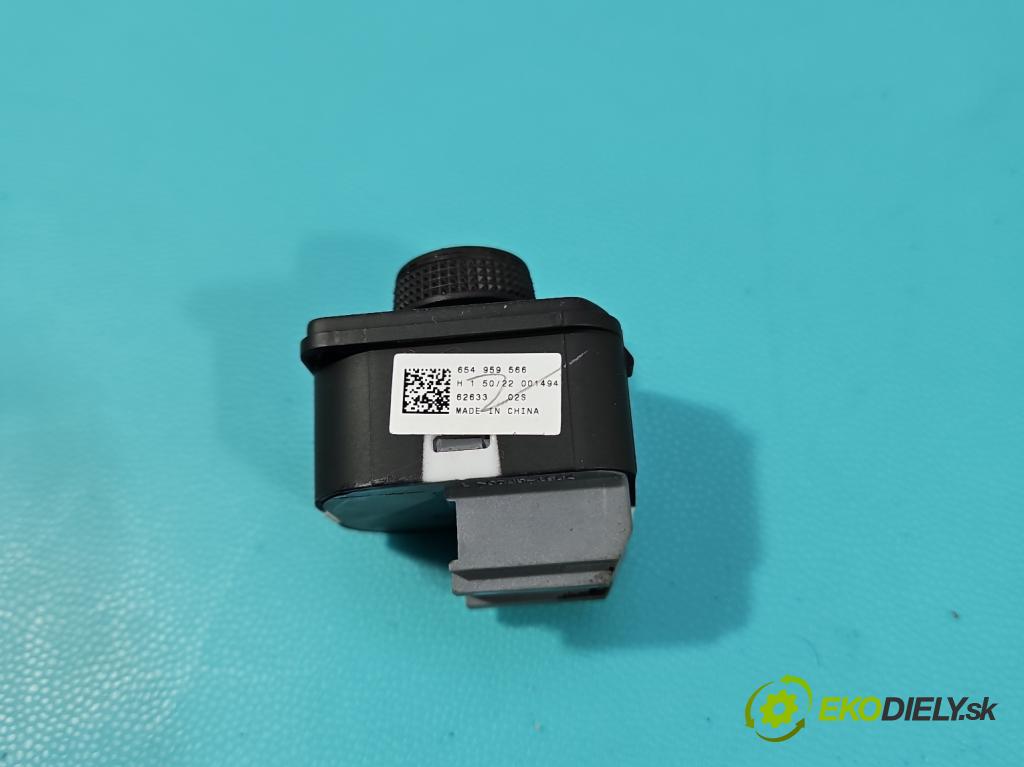 Skoda Scala 2019- 1.5 TSI 150 HP manual 110 kW 1498 cm3 5- prepínač okien spätných zrkadiel 654959566