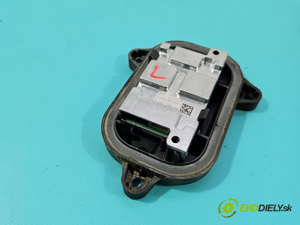 Skoda Scala 2019- 1.5 TSI 150 HP manual 110 kW 1498 cm3 5- modul lampy: 657941607